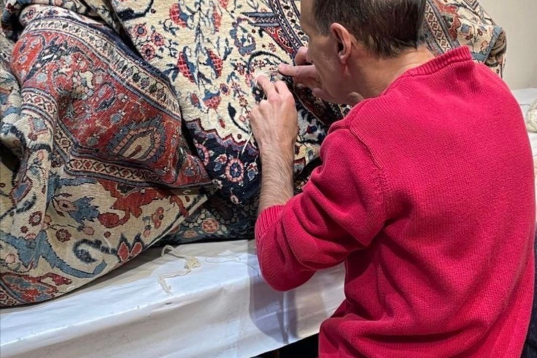 Comment protéger un tapis ancien au quotidien : le guide essentiel